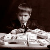 Как сформировать рациональное отношение ребенка к деньгам
